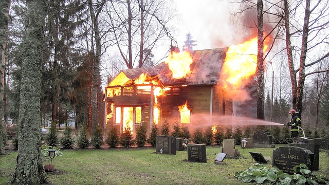 fire-253614_640